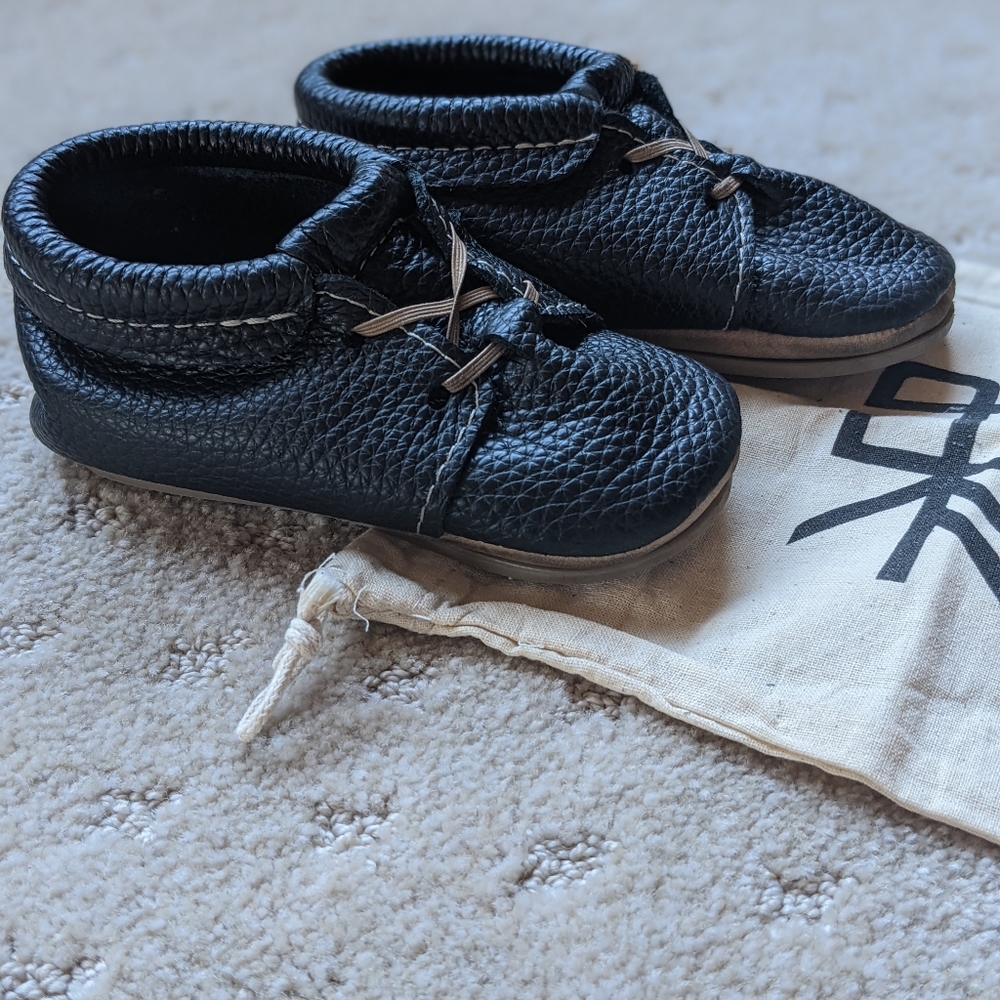 Freshly Picked Oxford Mini Soles